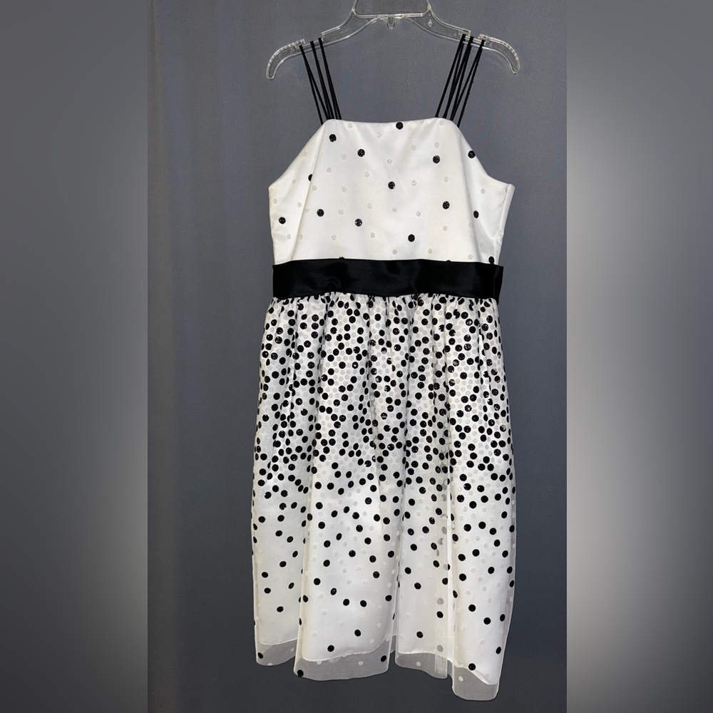 Rare Editions Black and White Sleeveless Sundress for Weddings